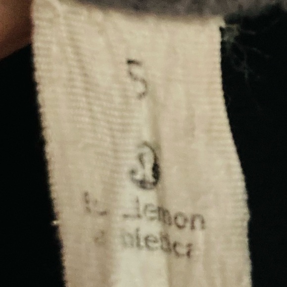 Lululemon men’s track jacket in black. Size small - Picture 2 of 4